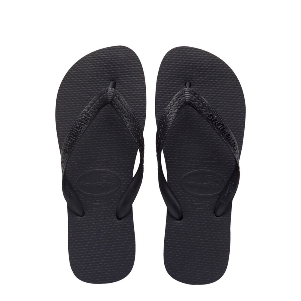 BNWT Black havaianas flip flops